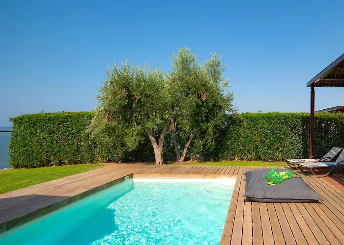 Villa Kalma Tria