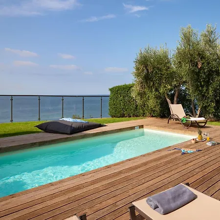 Kalma Tria Villa