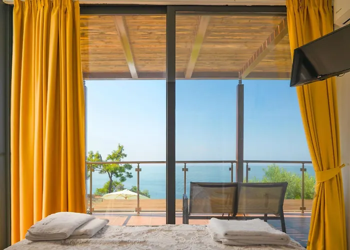 Kalma Tria Villa *
